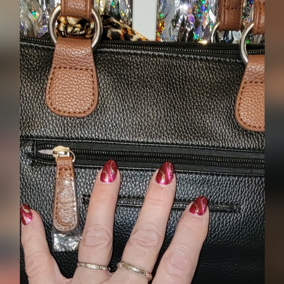 #379 B. Amici- Black/brown Handbag w/scarf/bag Charm - Picture 4 of 14